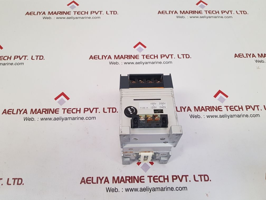 Idec pfa-1t081 8-output unit relay