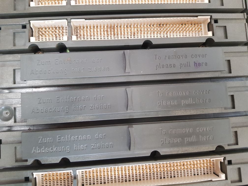 Siemens simatic s7 6es7400-1ta01-0aa0 slot plc rack