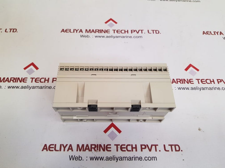 Idec eb3c-r10a safety barrier relay