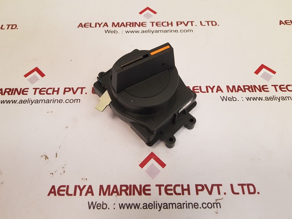 Fuji electric bz-n40b power on/off trip switch – Aeliya Marine Tech