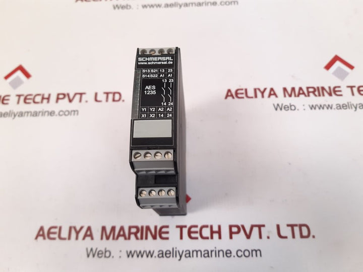 Schmersal aes 1235 safety relay