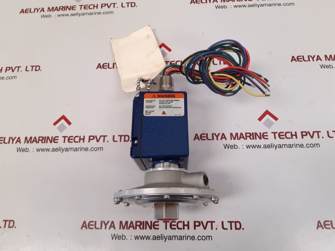 Itt neo-dyn 142p82cc6418 adjustable pressure switch