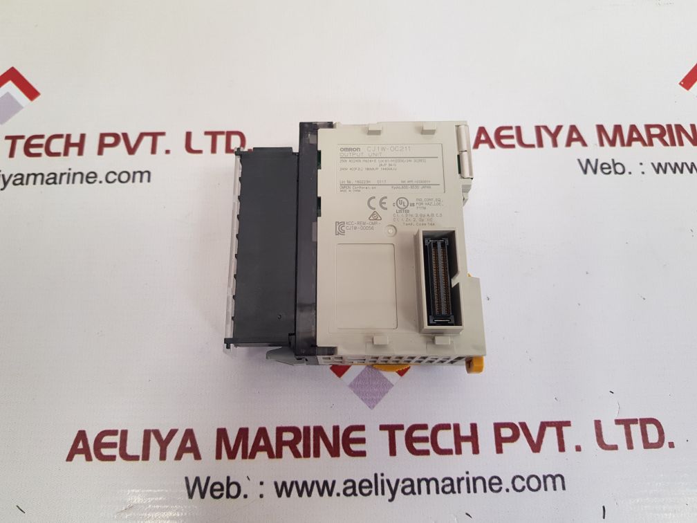 Omron cj1w-oc211 plc output unit