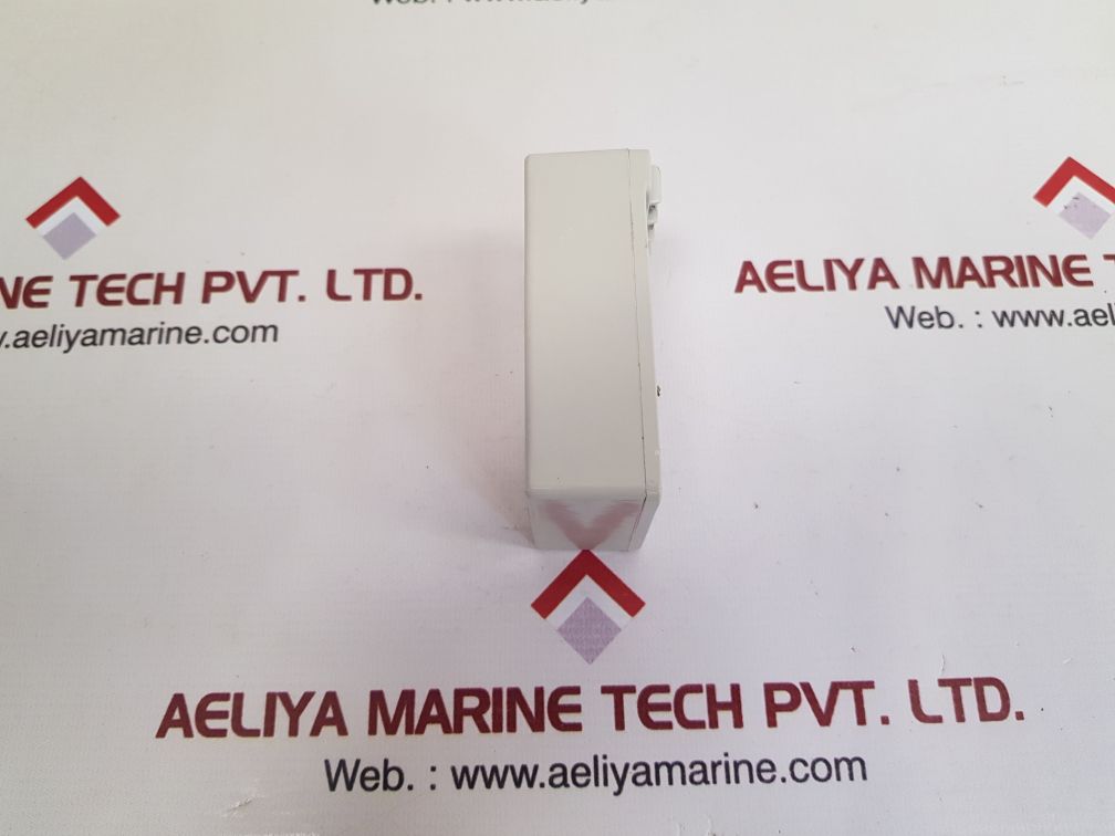 Acopian 24eb5e250 regulated dc to dc converter