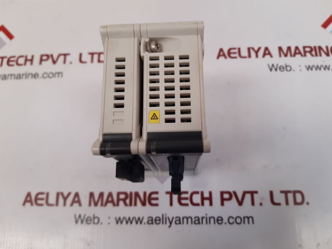Keyence nr-500+nr-ha08 analog module 