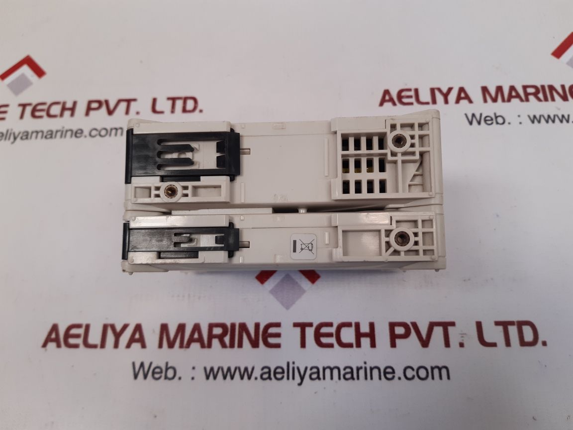 Keyence nr-500+nr-ha08 analog module 