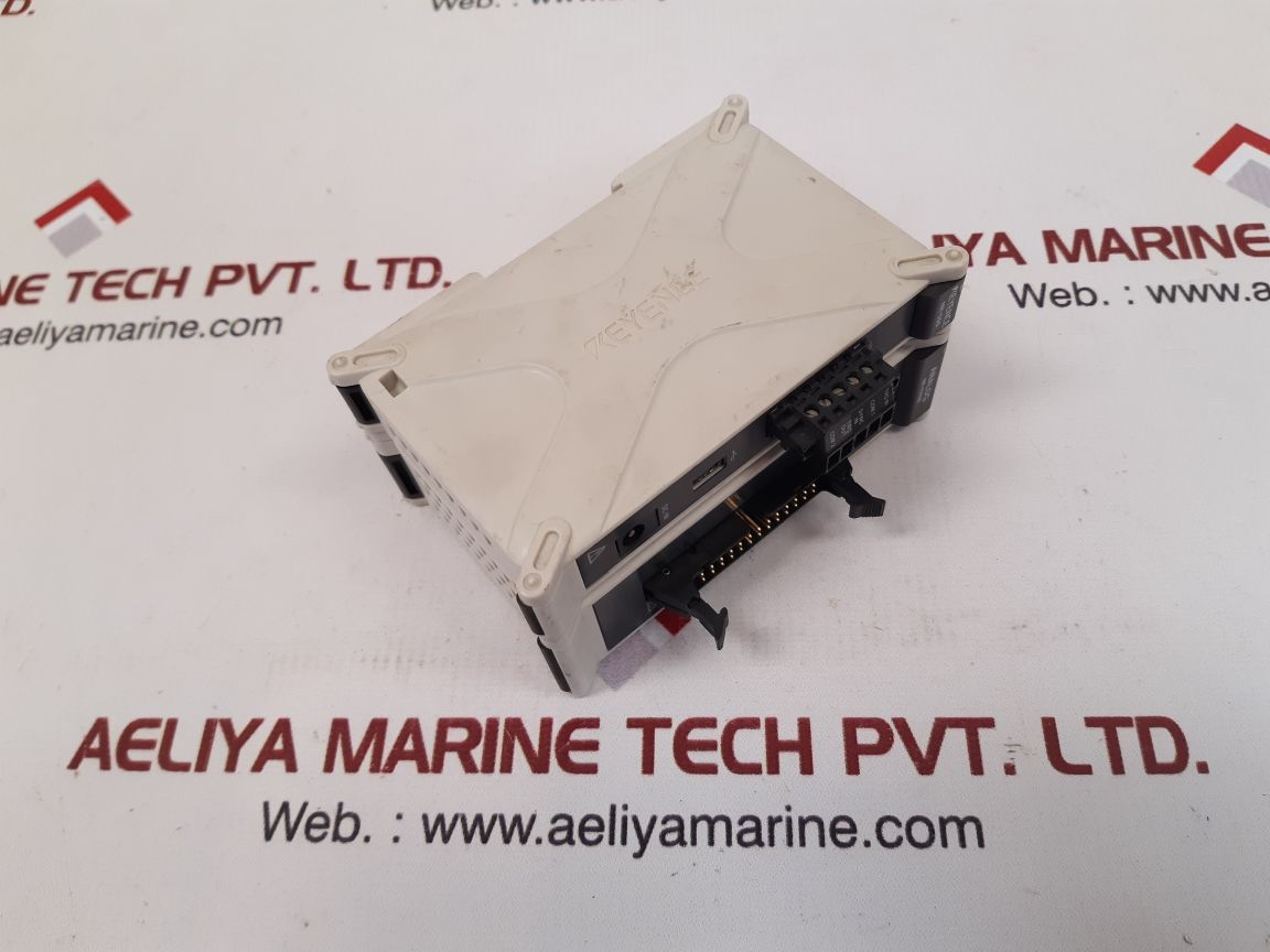 Keyence nr-500+nr-ha08 analog module 