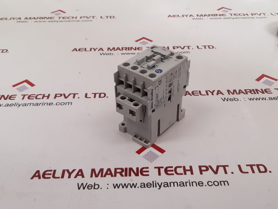Allen-bradley 700-cf220* ser.A control relay  Used 