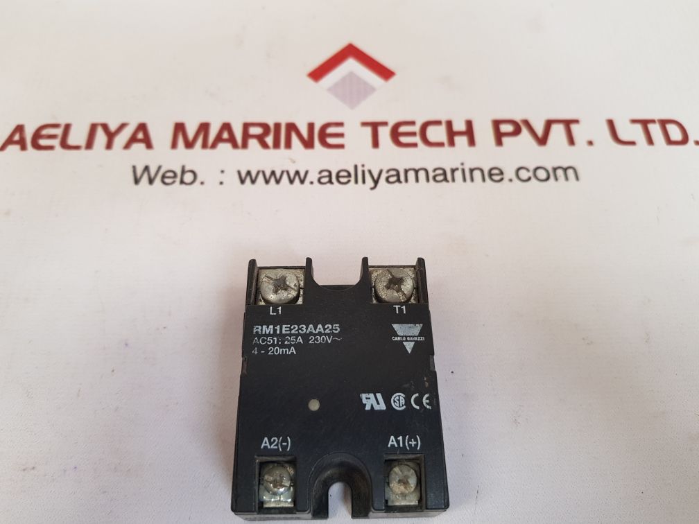 Carlo gavazzi rm1e23aa25 solid state relay