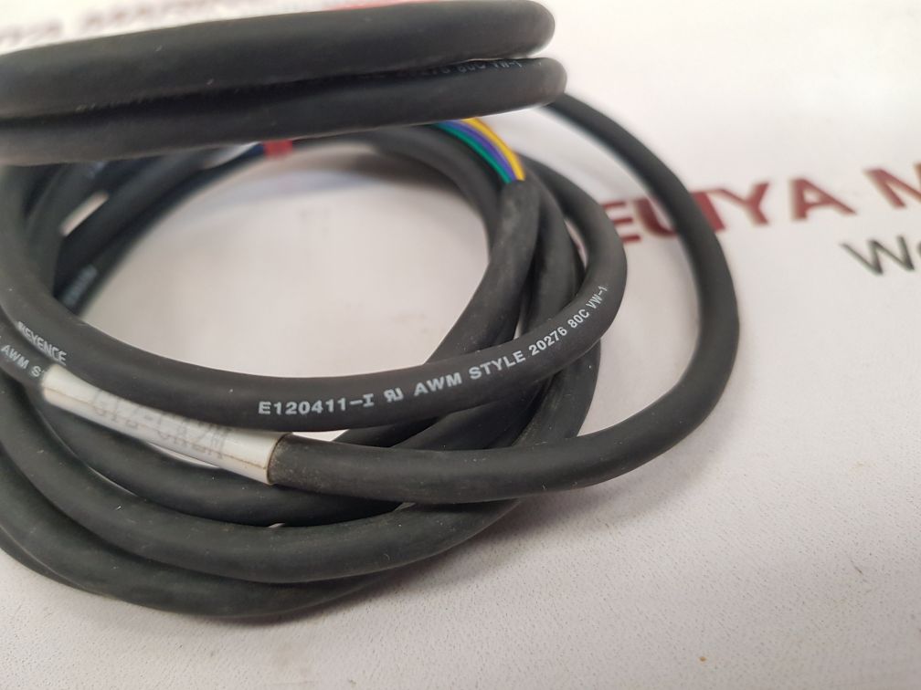 Keyence gt2-ca2m lasor sensor cable