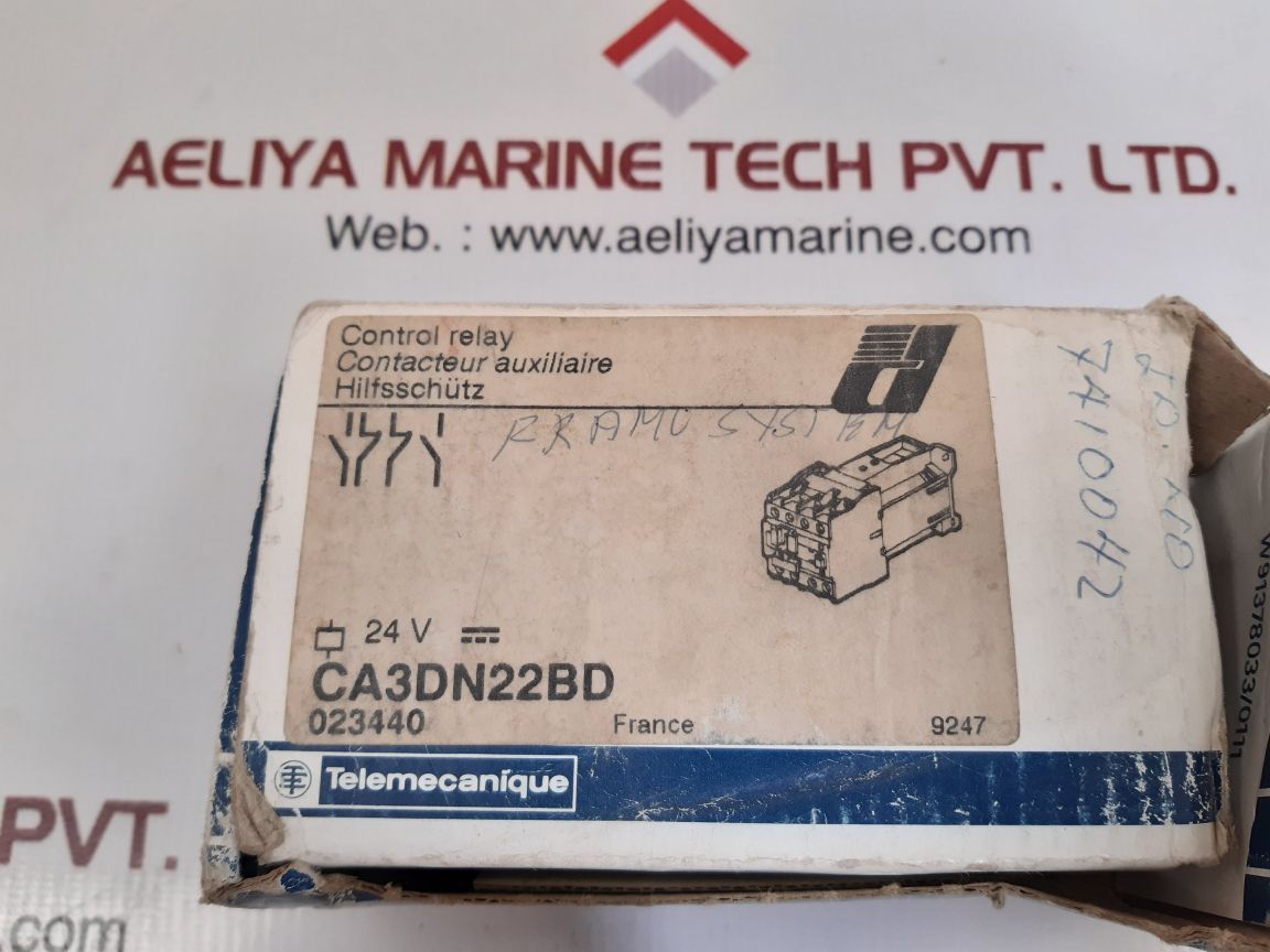 Telemecanique ca3dn22bd control relay