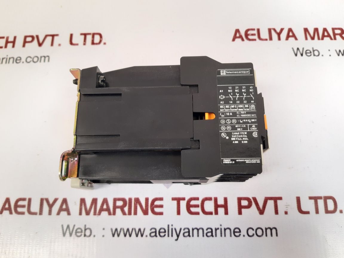 Telemecanique ca3dn22bd control relay