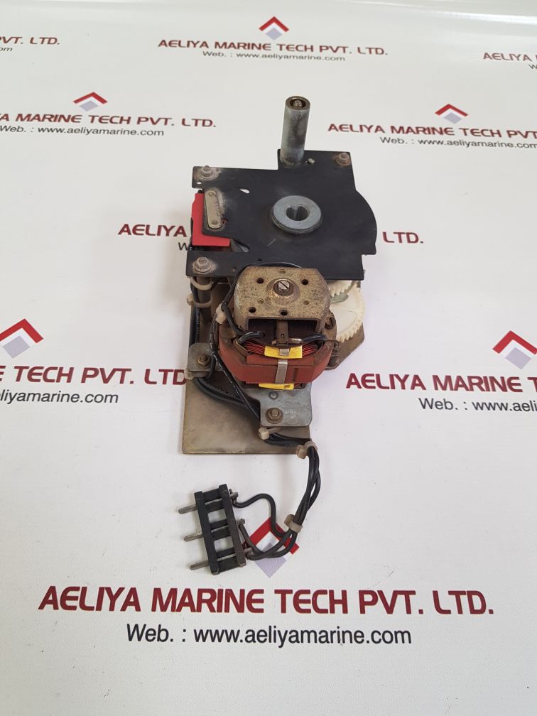 Square-D 685760 mch-m motor mechanism
