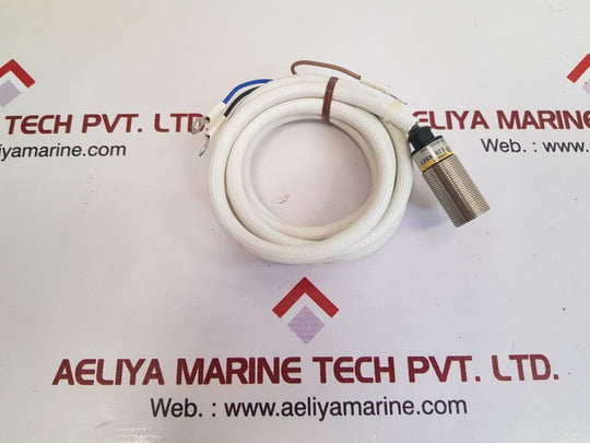 Omron e2e-x5e1 proximity sensor 12-24 vdc 200ma