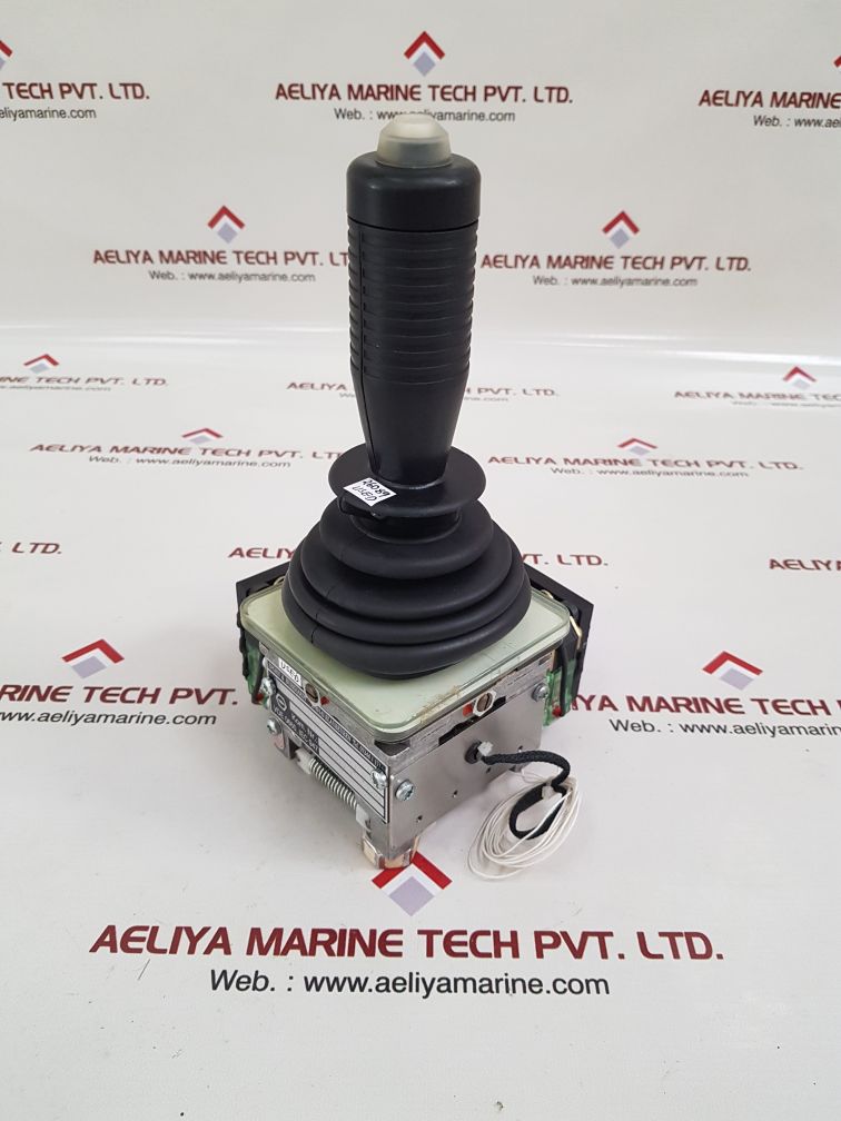 Spohn & burkhardt vns011fn11akvr joystick controller
