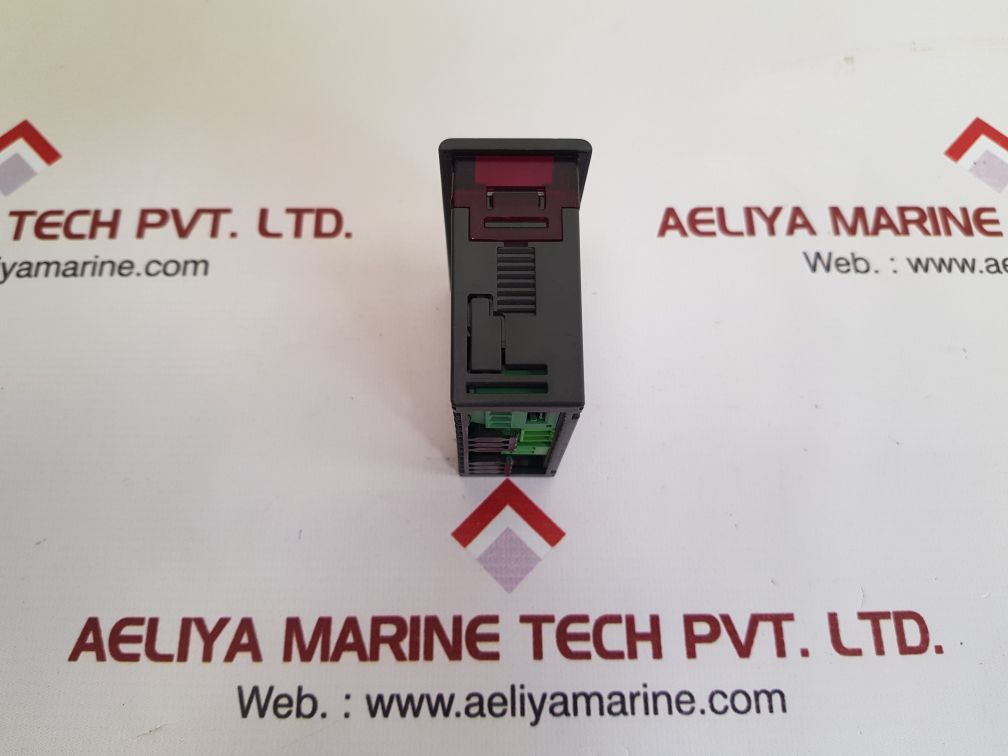 Dixell xr20c-5n1c1-e temperature controller