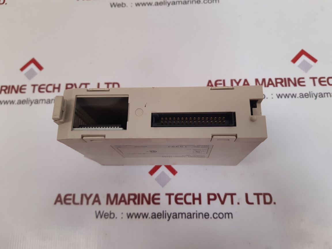 Omron c200h-ia122 input unit
