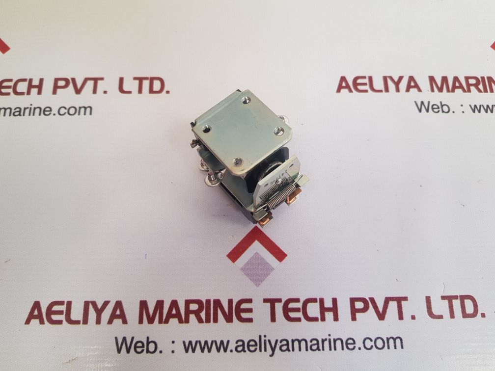 Omron mm2b monostable relay 24vdc