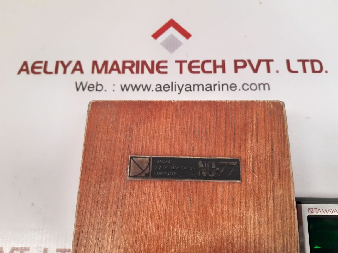 Tamaya nc-77 digital navigation computer w/wood case