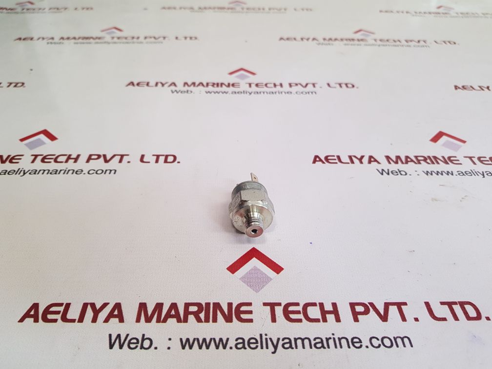 Wabco 441 0140060 pressure switch