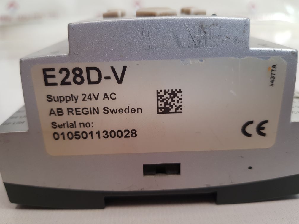 Corrigo e28d-v controller with display