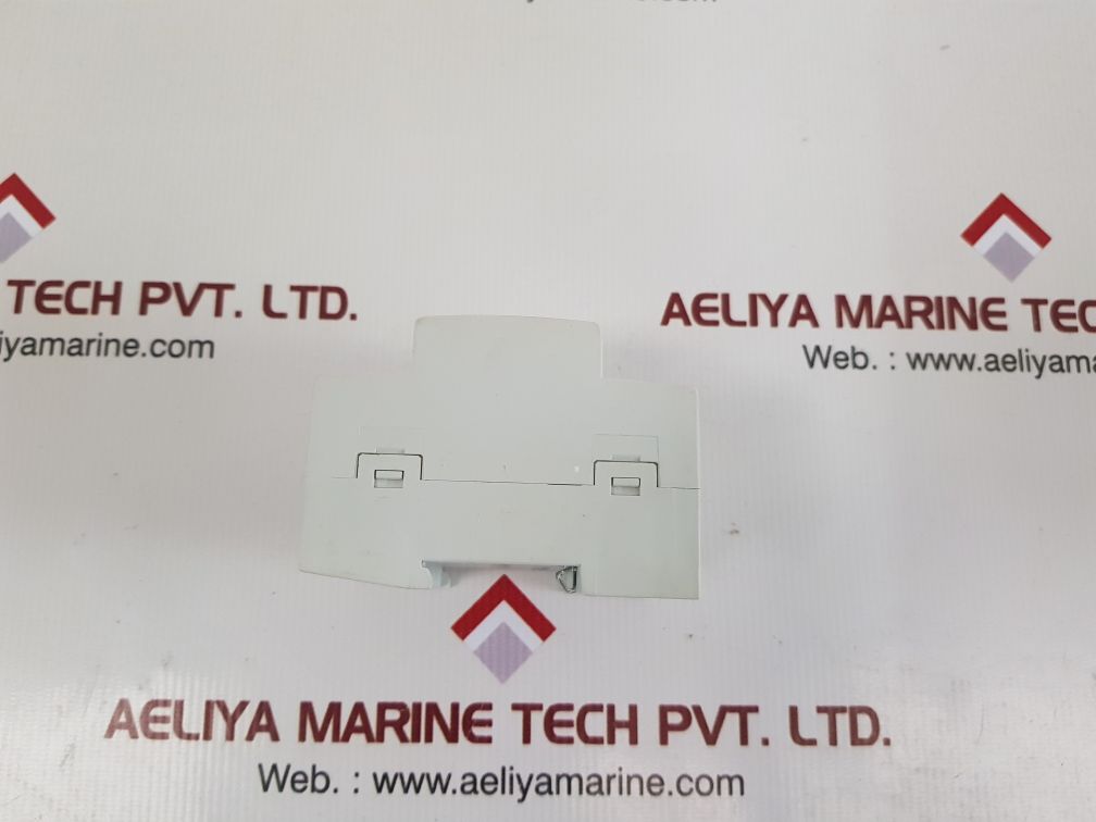Abb stotz-kontakt uk/s32.1 universal i/o concentrator