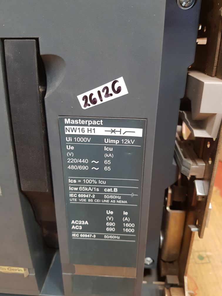 Merlin gerin masterpact nw16 h1 circuit breaker 