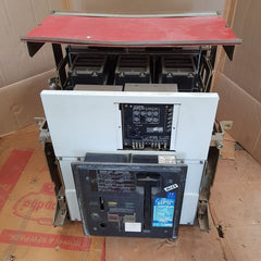 Hyundai hat 25 3-pole circuit breaker