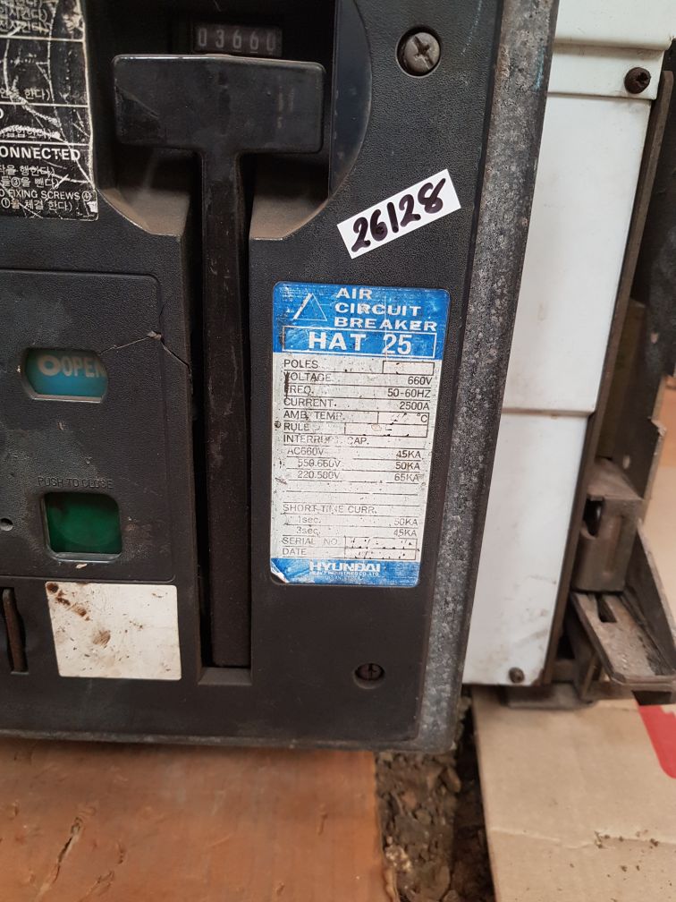 Hyundai hat 25 air circuit breaker 660v