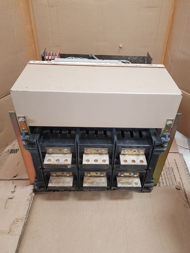 Merlin gerin m25 h1 circuit breaker Used