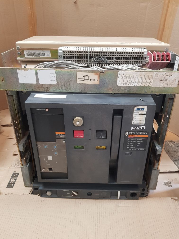 Merlin gerin m25 h1 circuit breaker