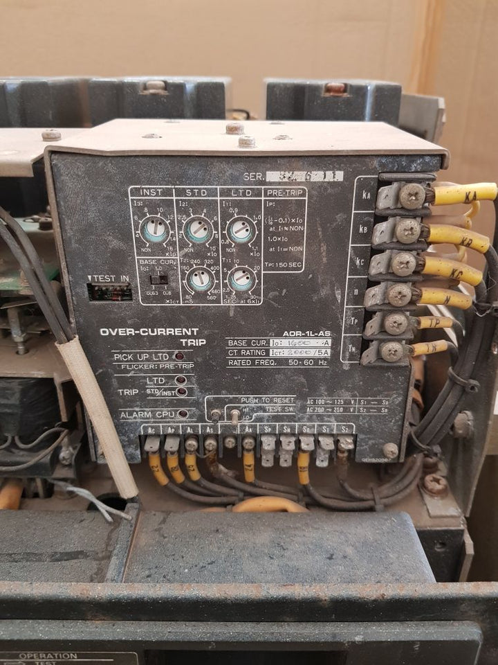 Terasaki tempower at20 air circuit breaker