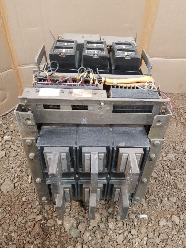 Terasaki tempower at20 air circuit breaker