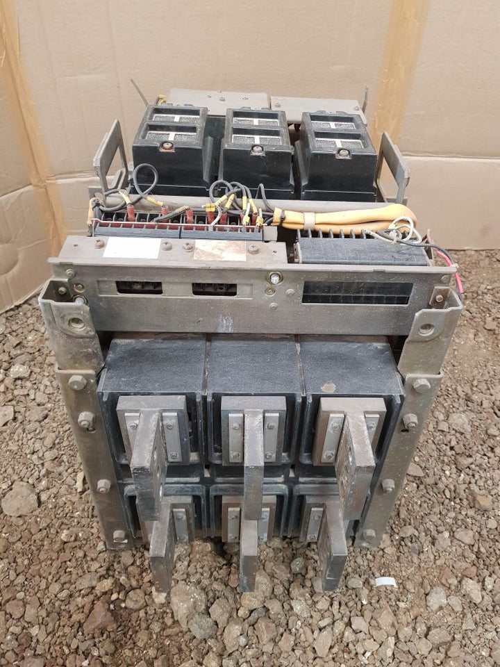 Terasaki tempower at20 air circuit breaker