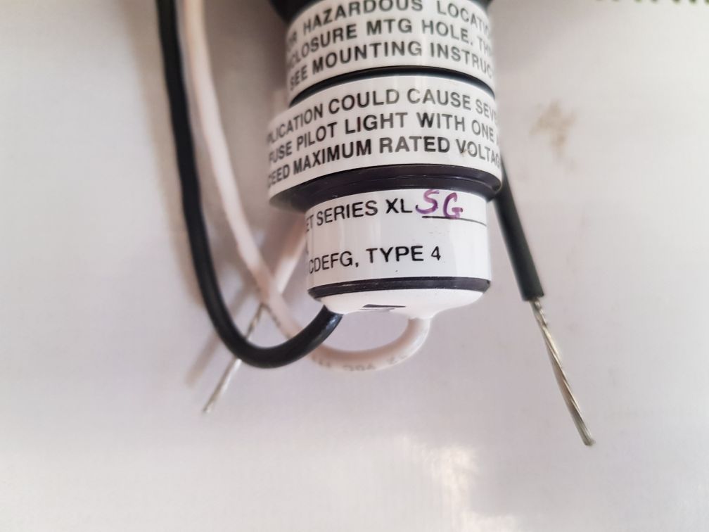 Adalet xlsg explosion proof pilot light green