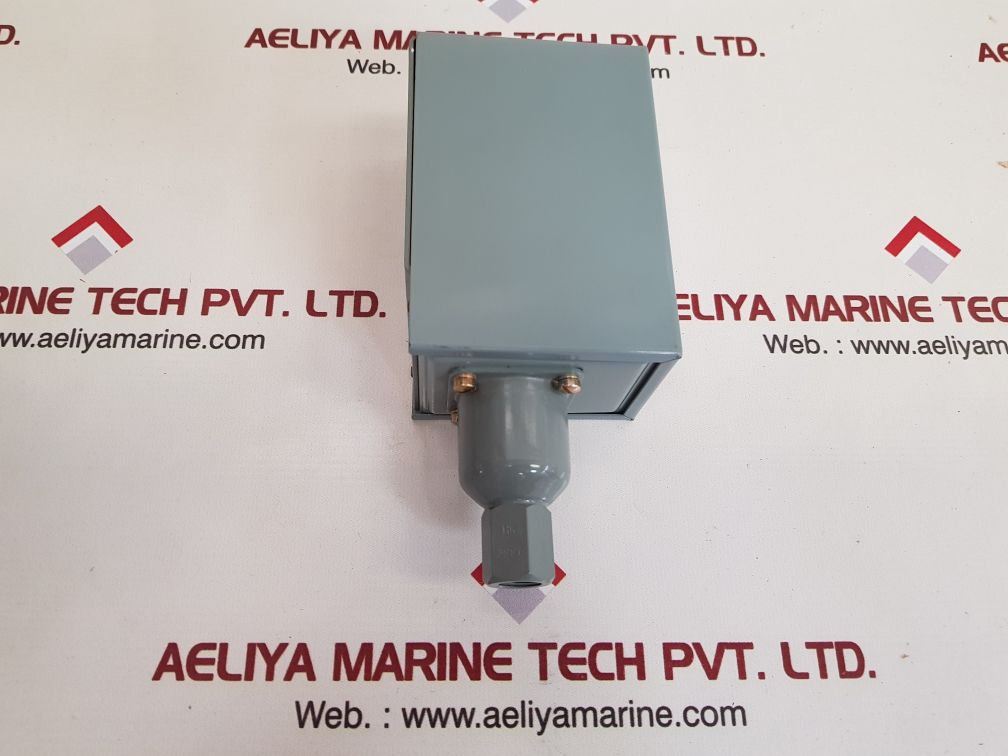 Allen-bradley 836-c7 pressure control