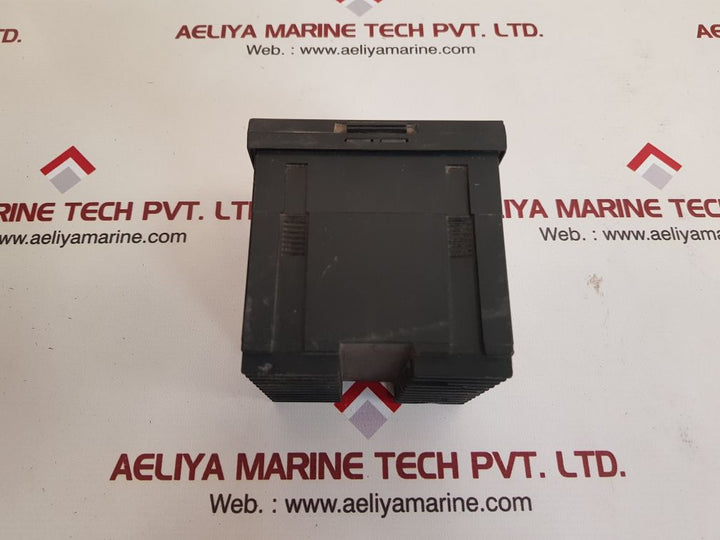 Honeywell dc1040 temperature controller