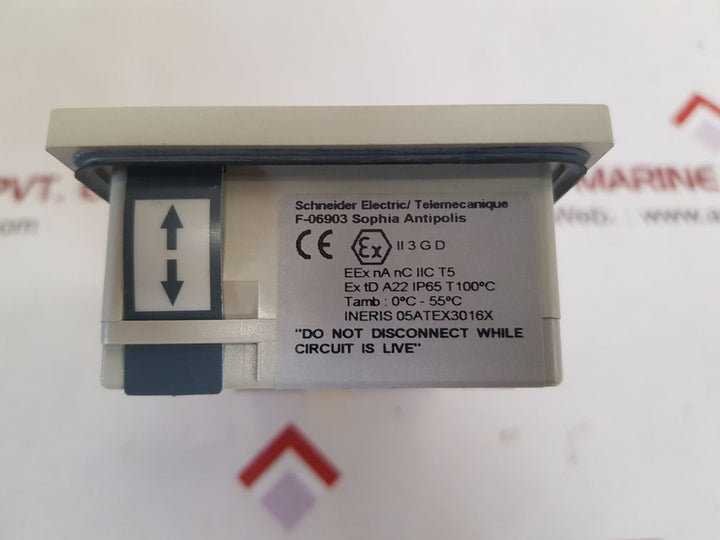 Telemecanique xbt n400 display unit with w41681011 0111 and xbtzn999