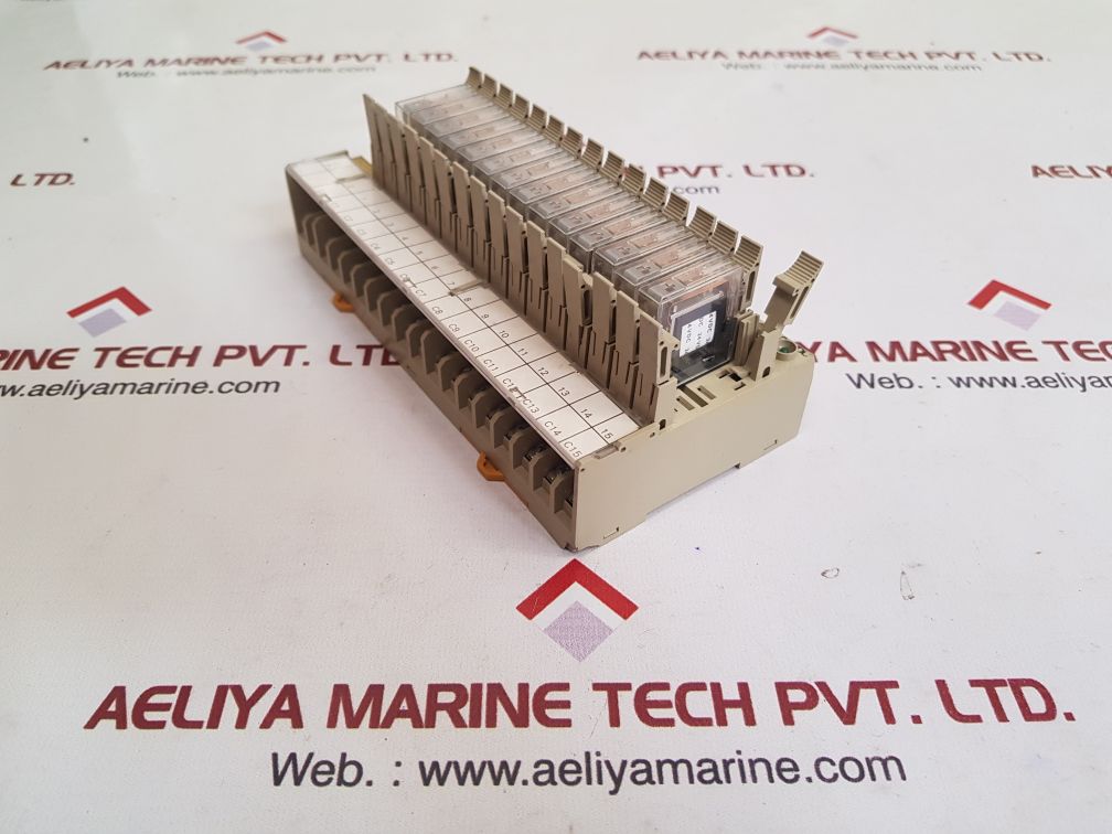 Omron g7tc-oc16 relay with g7t-1112s base 
