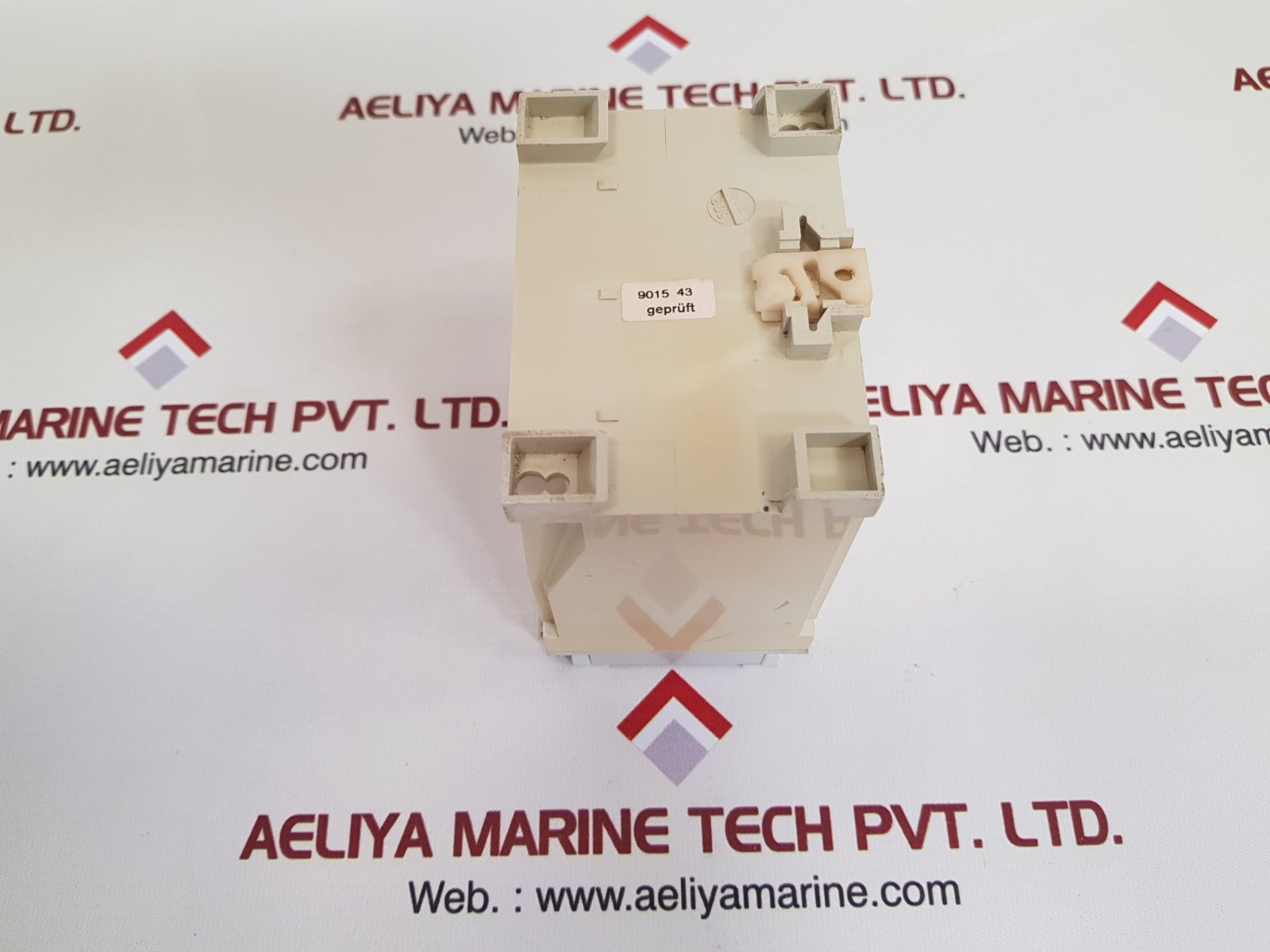 E.dold & sohne an 9842.82 voltage relay 