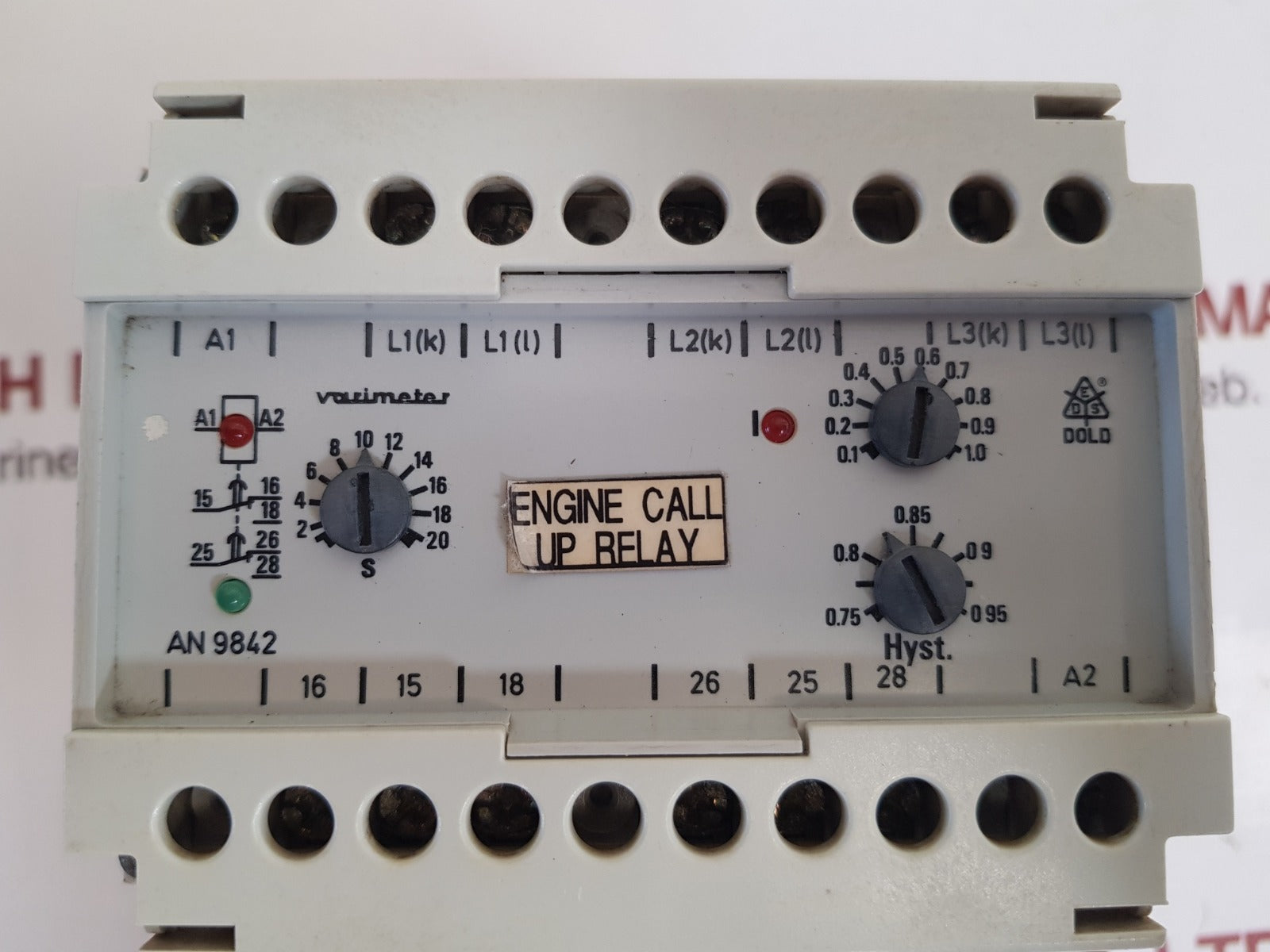 E.dold & sohne an 9842.82 voltage relay 