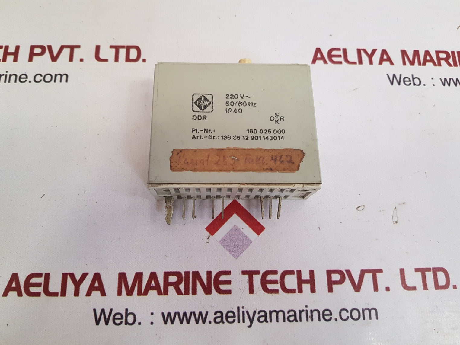 Ddr Eaw relog 2tz21 timing relay Used 