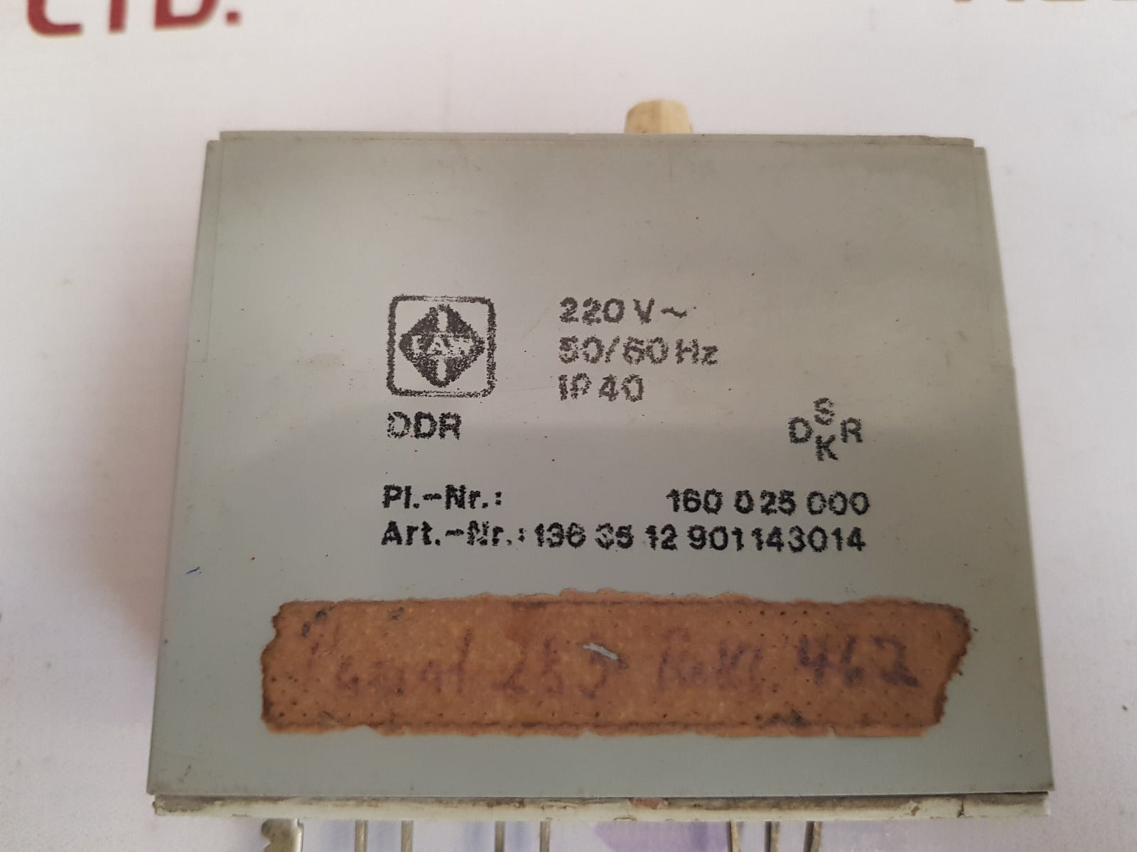 Ddr Eaw relog 2tz21 timing relay Used 