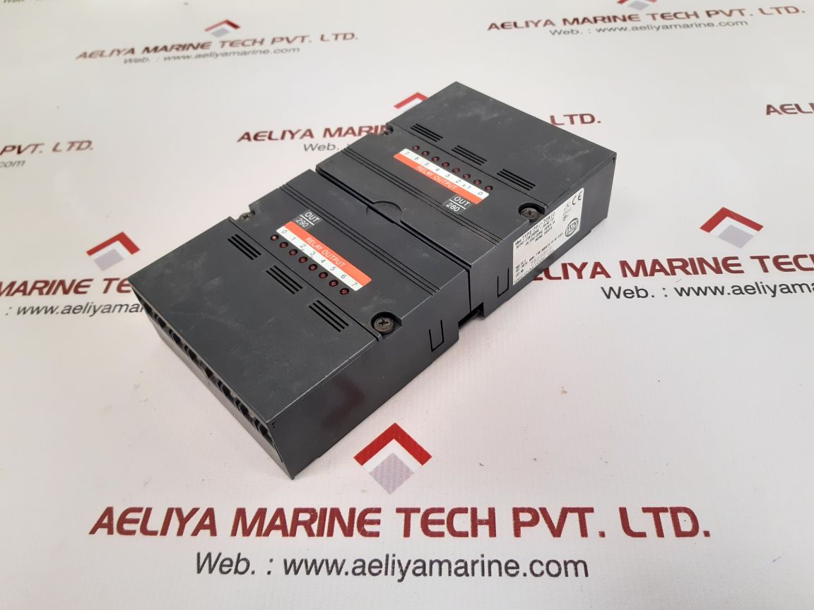 Idec pfj-t081u 8-relay output unit