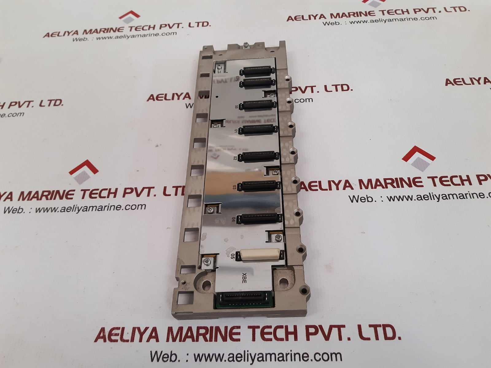 Schneider electric bmxxbp0600 6 slots backplane