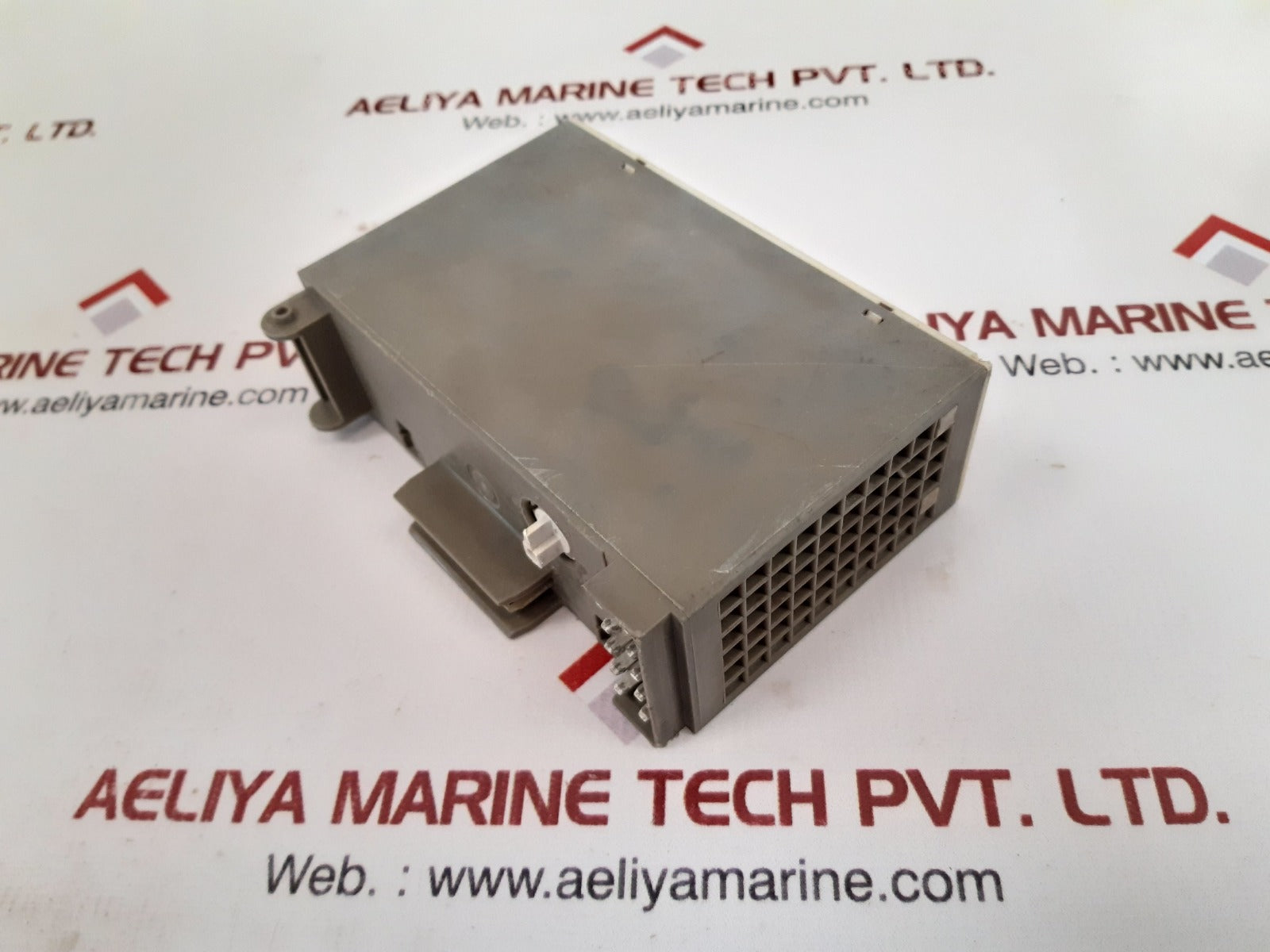 Siemens 6es0 451-8mr12 output relay 