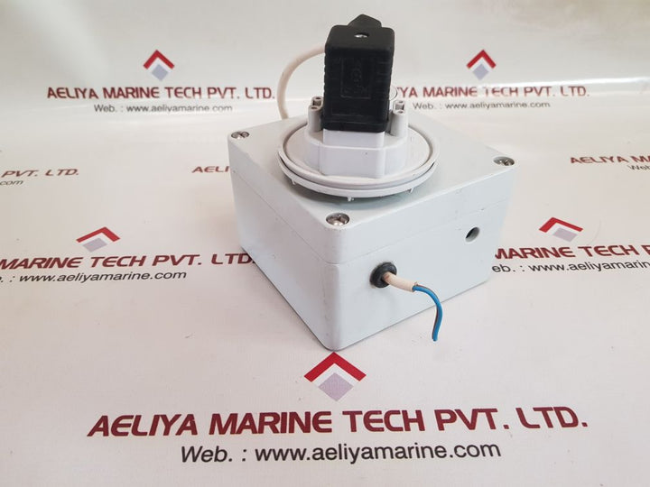 Apollo xp95 smoke detector safetec 605.99622 pressure switch e01.003