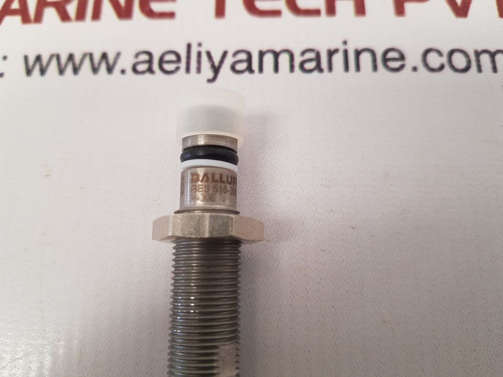 Balluff bes 516-300-s266-s4 inductive standard sensor bhs0034
