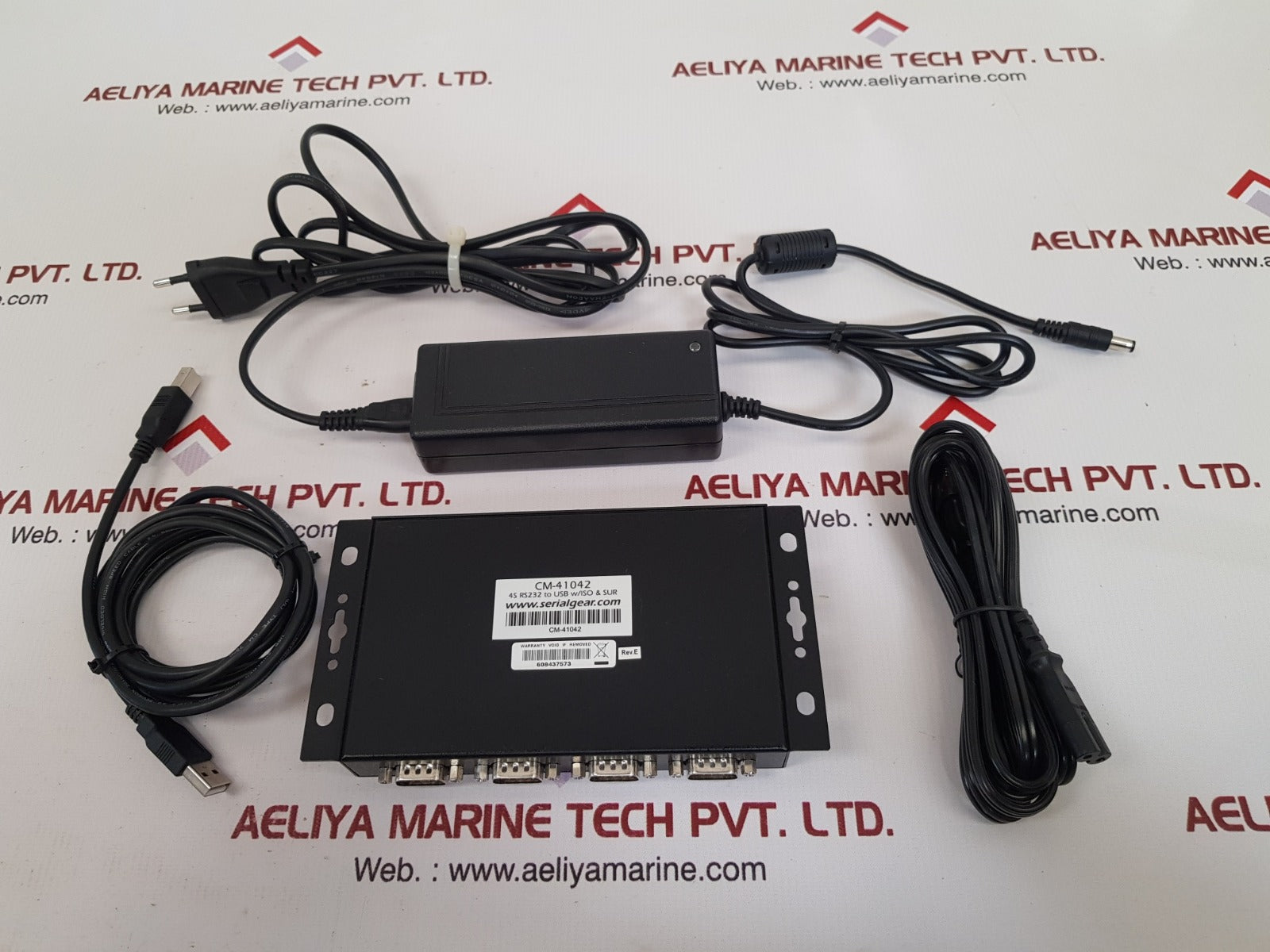 Serialgear cm-41042 4s rs232 to usb adapter w/ isolation and surge protection