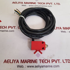Crouzet 83-870-1 micro limit switch plunger new